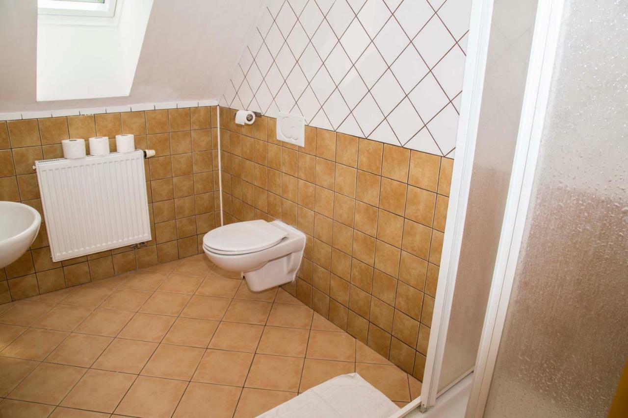 Hotel U Lip Trojanovice Frenstat pod Radhostem ภายนอก รูปภาพ